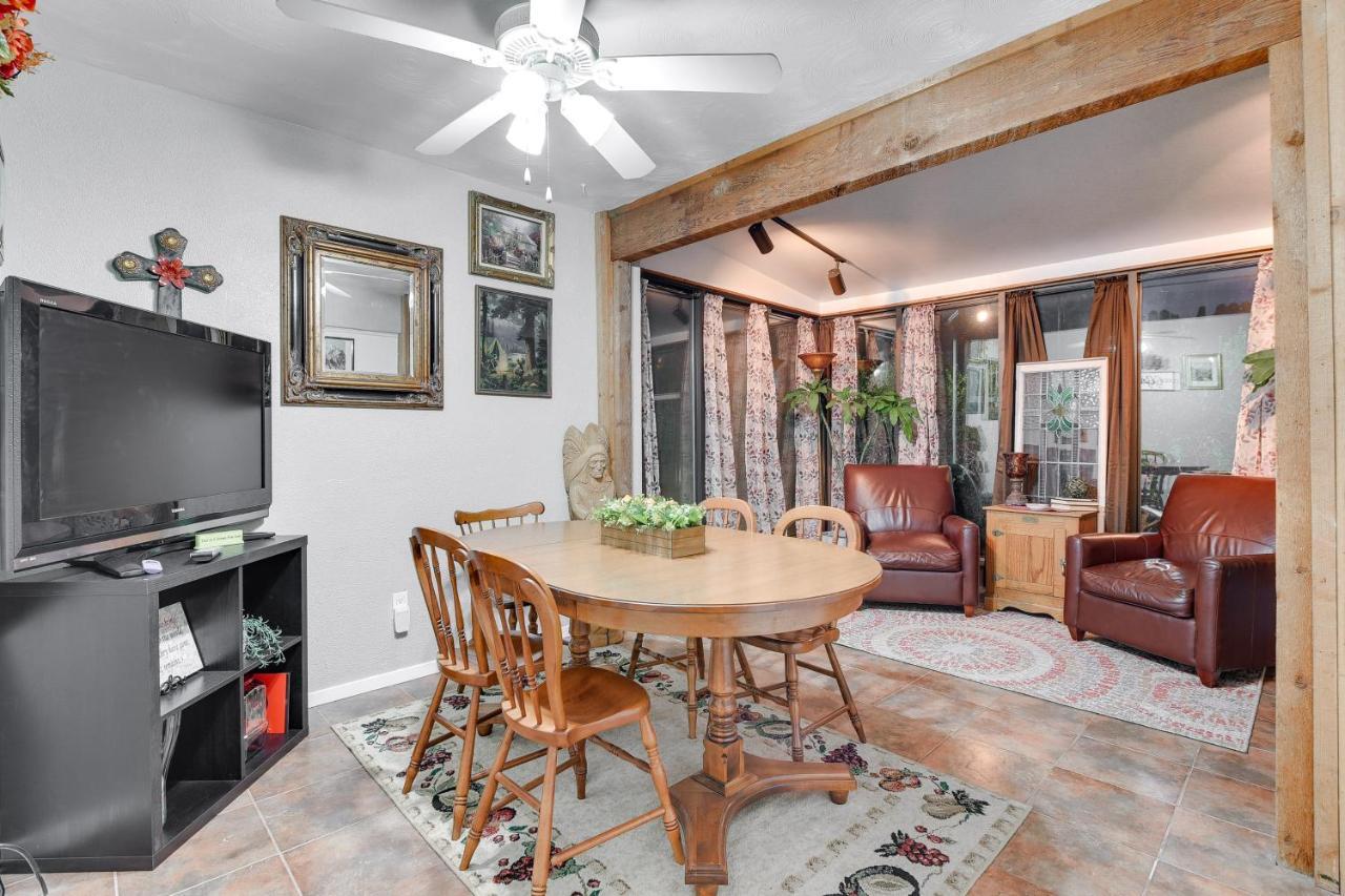 Arlington Home With Patio, Walk To Atandt Stadium! Exterior photo